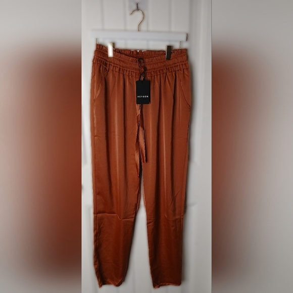 Heyson Burnt Orange Jogger Sweatpants with Elastic Waistband and Ankle Cuffs - Picture 4 of 6